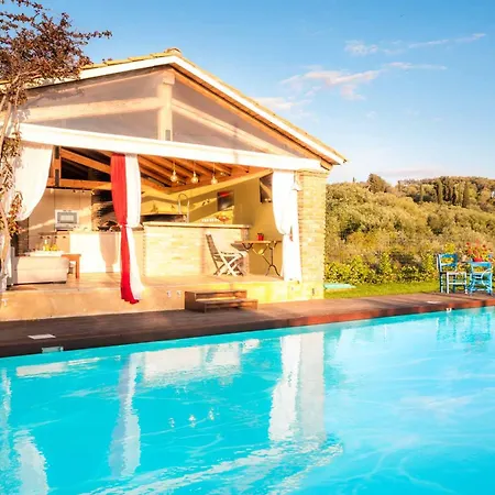 فيلة Irida Agios Spyridonas Peritheia Agios Spyridon (Corfu)